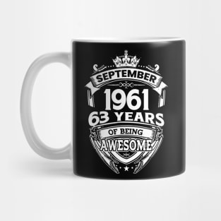 September 1962 62 Years Of Being Awesome 62nd Birthday Mug